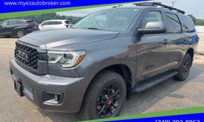 2020 Toyota Sequoia SR5 Grade