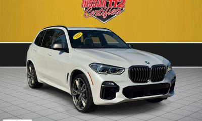 2021 BMW X5 M50i