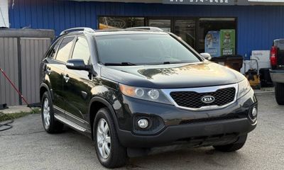 2012 Kia Sorento GL Middle LOW
