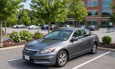 2011 Honda Accord LX Premium