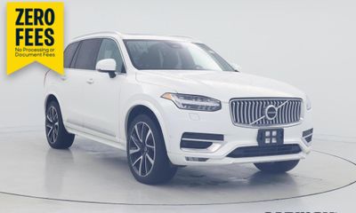 2023 Volvo XC90 Plus Bright