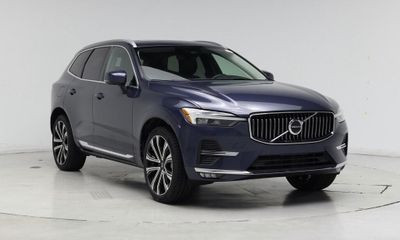 2023 Volvo XC60 Ultimate Bright