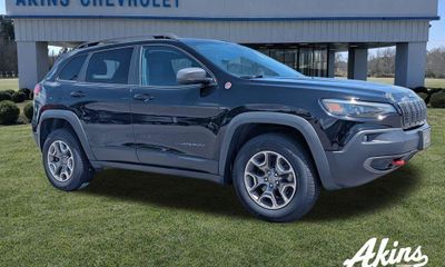 2020 Jeep Cherokee Trailhawk