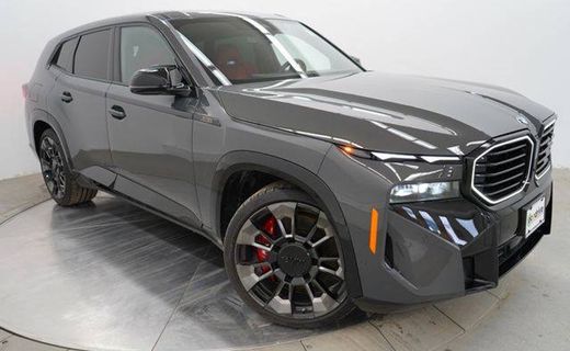2025 BMW XM
