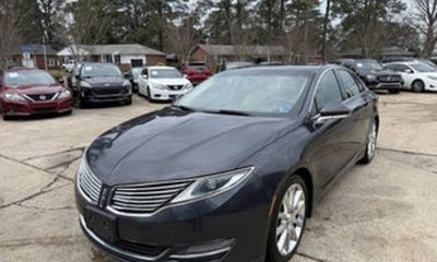 2014 Lincoln MKZ Base