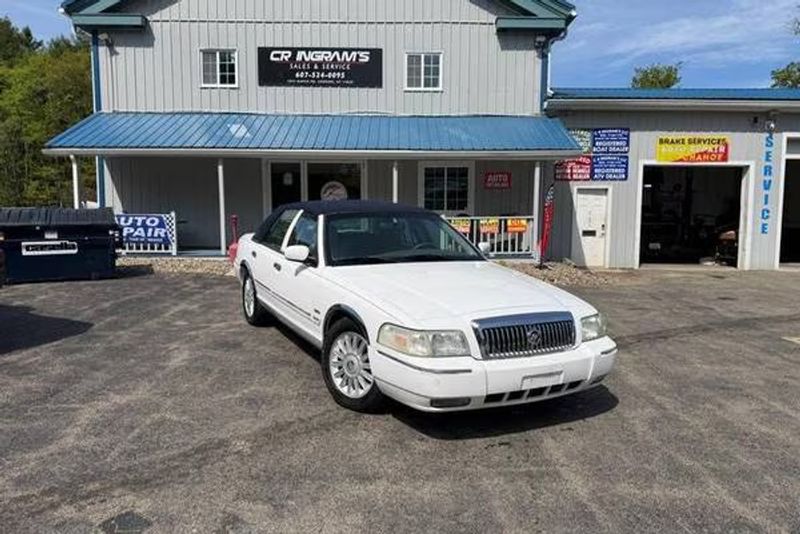 2009 Mercury Grand Marquis — a typically priced live listing
