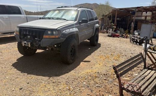 2001 Jeep Grand Cherokee Laredo