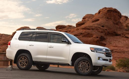 2020 Toyota Land Cruiser Grade