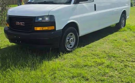 2018 GMC Savana 2500