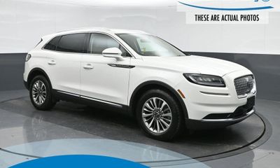 2022 Lincoln Nautilus Standard