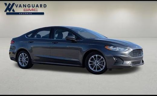 2020 Ford Fusion SE