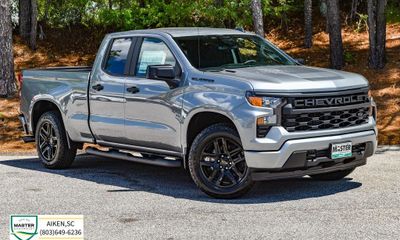 2026 Chevrolet Silverado Custom