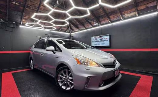 2014 Toyota Prius V Five