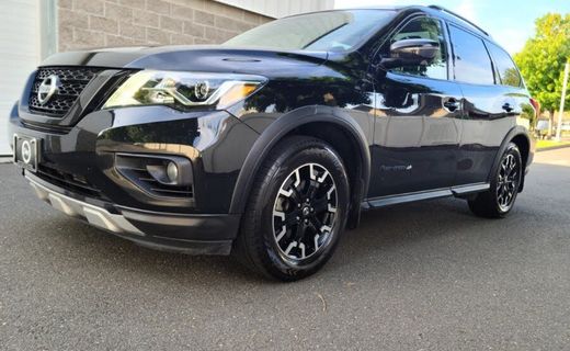 2019 Nissan Pathfinder SV