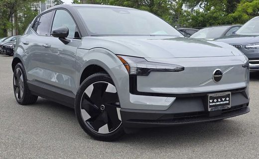 2026 Volvo EX30 Plus