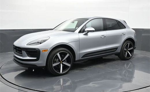 2025 Porsche Macan