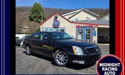 2010 Cadillac DTS Luxury
