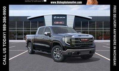 2026 GMC Sierra SLT