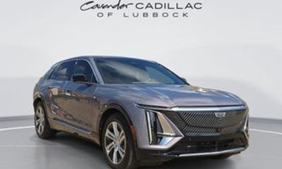 2024 Cadillac Lyriq Sport 1