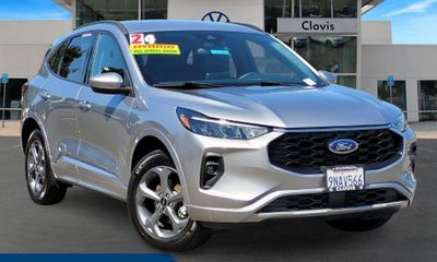 2024 Ford Escape ST Line Select