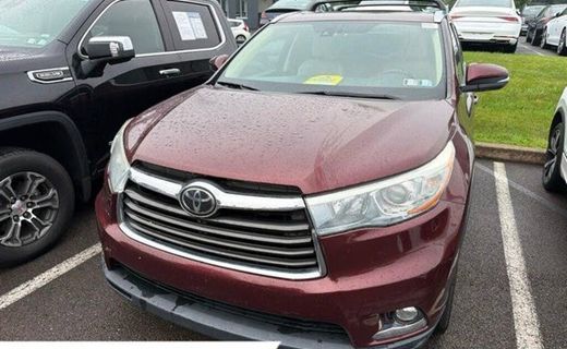 2015 Toyota Highlander Base