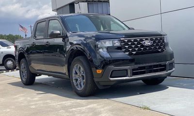 2026 Ford Maverick XLT