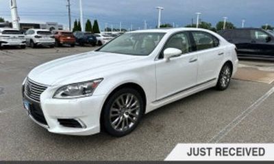 2017 Lexus LS 460