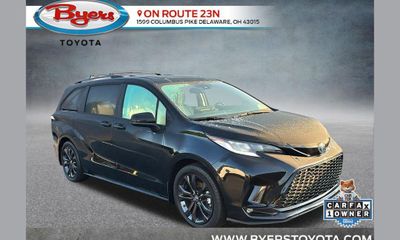 2025 Toyota Sienna XSE