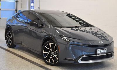 2024 Toyota Prius Prime phev XSE Premium