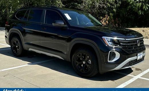 2025 Volkswagen Atlas 4MOTION Peak Edition