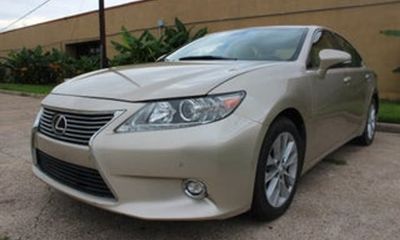 2015 Lexus ES 300H