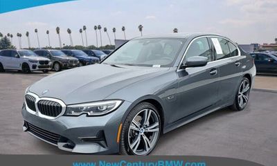 2022 BMW 330e