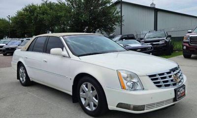 2007 Cadillac DTS Luxury I