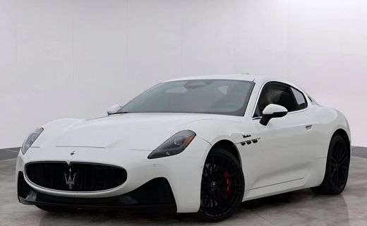 2024 Maserati Granturismo Modena
