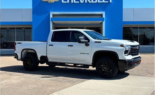 2026 Chevrolet Silverado HD LT
