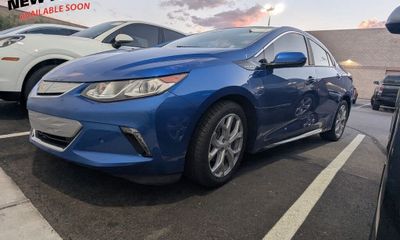 2018 Chevrolet Volt Premier