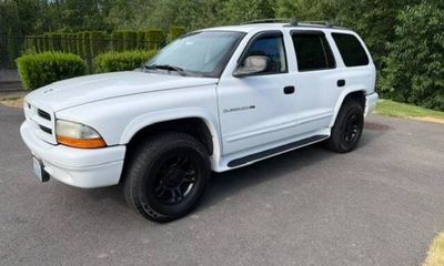 2001 Dodge Durango Base