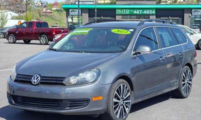 2013 Volkswagen Jetta Sportwagen S