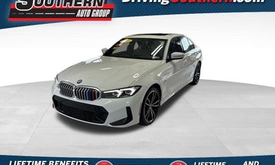 2023 BMW 330E Hybrid Plug