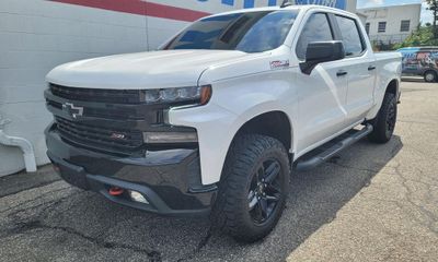 2021 Chevrolet Silverado Trail Boss LT