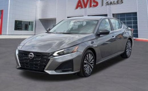 2024 Nissan Altima SR