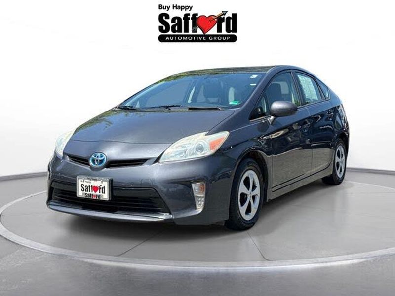 2013 Toyota Prius — a typically priced live listing