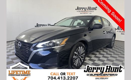 2025 Nissan Altima SV