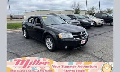 2010 Dodge Avenger SXT OR R