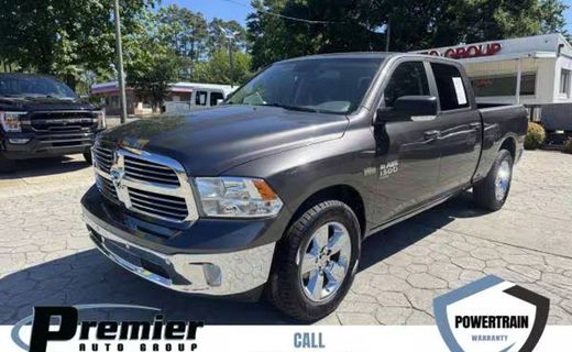 2019 Ram 1500 SLT
