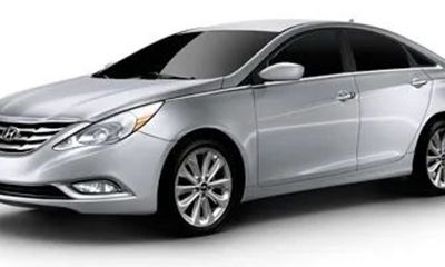 2011 Hyundai Sonata Middle Level