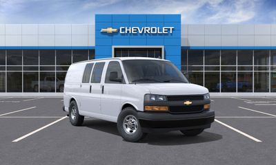 2025 Chevrolet Express Cargo WT 3500