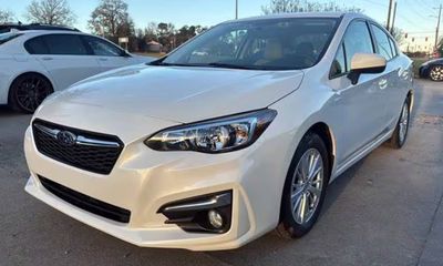 2018 Subaru Impreza Premium ES BSD