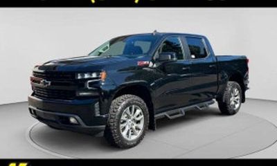 2021 Chevrolet Silverado RST