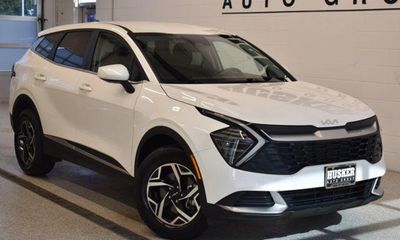 2024 Kia Sportage LX